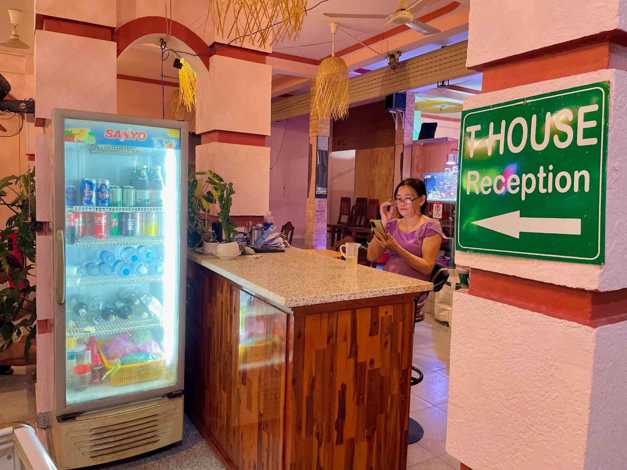 T'H Homestay Mui Ne Esterno foto