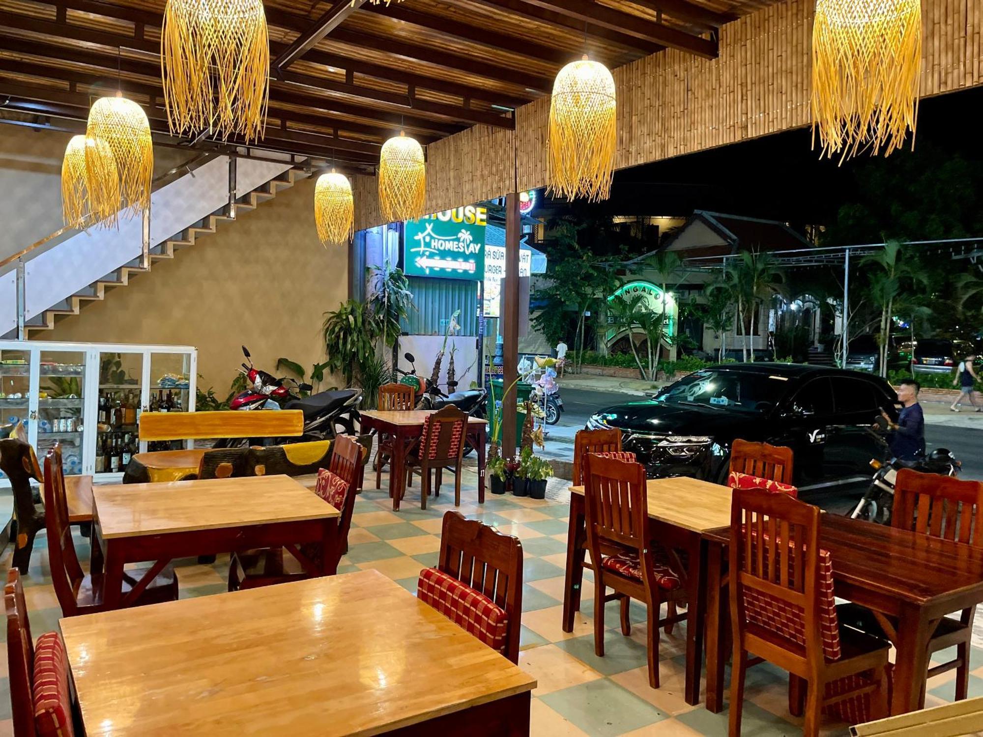 T'H Homestay Mui Ne Esterno foto